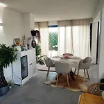 Modern With Pool Near Free Parking Appartamento Traù