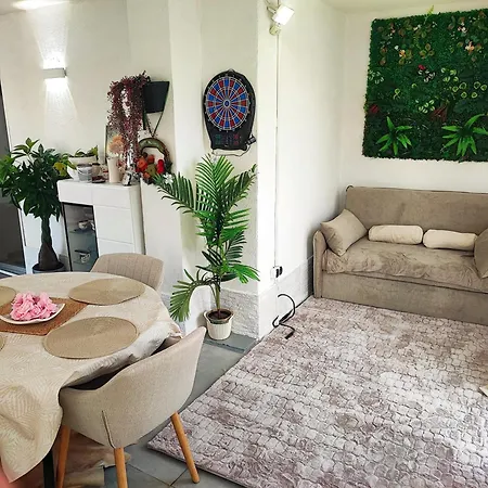 Modern With Pool Near Free Parking *